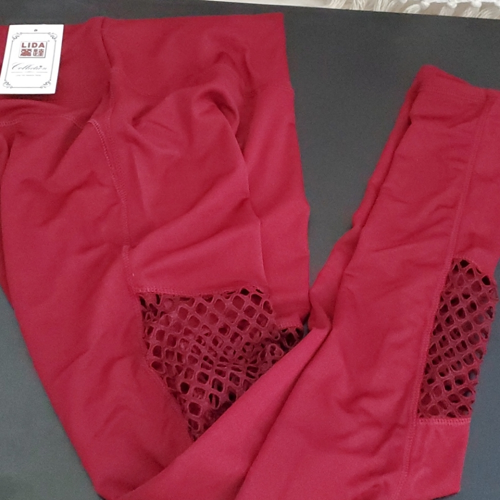 Lida Collection burgundy workout leggings